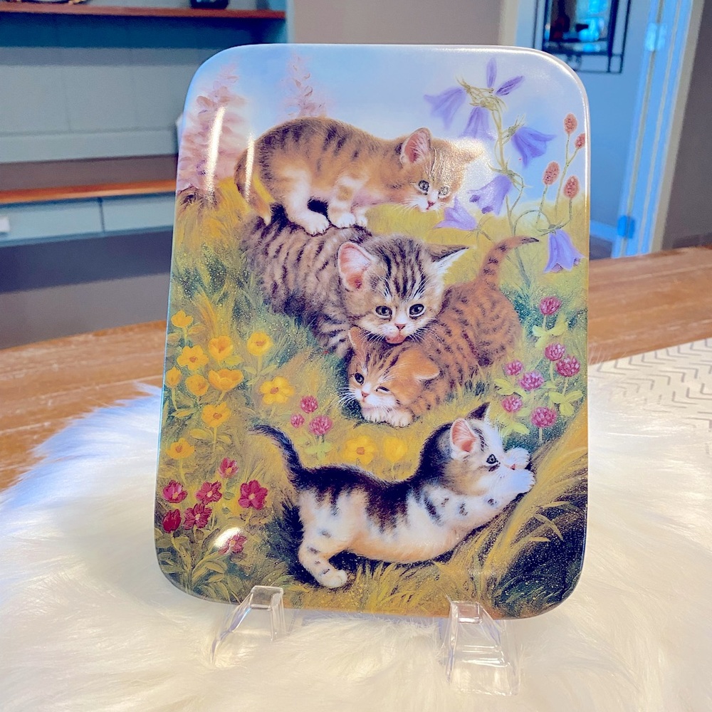 Annaburg Kitten Artwork Plate - 90’s collection Bradford Exchange
